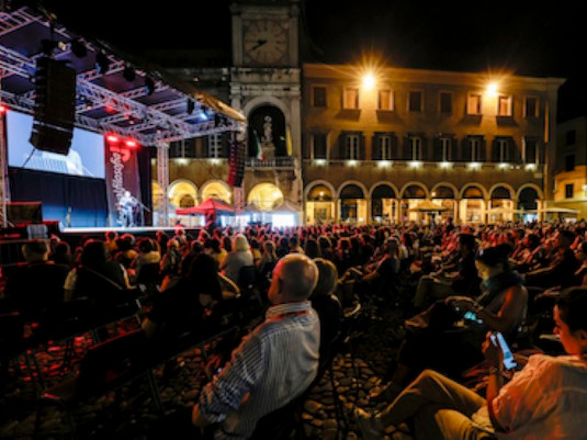 c14029_c14016_3_spettaco_85_7566 (Piccola)